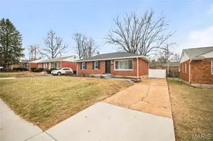 11344 Manchester Rd, Kirkwood, MO 63122 - Photo 1