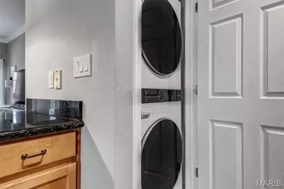 2712 McKnight Crossing Court, Saint Louis, MO 63124 - Photo 7