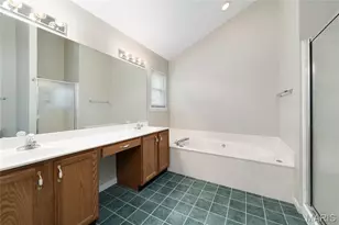 513 Crown Passage Dr, Saint Charles, MO 63303 - Photo 19