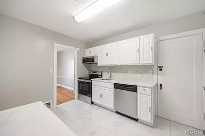 1088 Key West Avenue, Saint Louis, MO 63119 - Photo 15