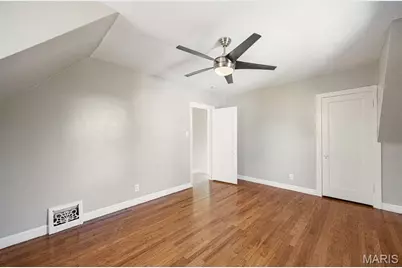 1088 Key West Avenue, Saint Louis, MO 63119 - Photo 35