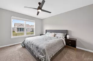 402 Charlestowne Place Dr, Saint Charles, MO 63301 - Photo 11