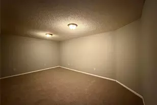 10339 Ross Cir, Saint Louis, MO 63137 - Photo 17