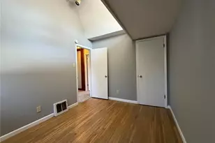 10339 Ross Cir, Saint Louis, MO 63137 - Photo 15