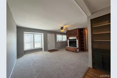 10339 Ross Circle, Saint Louis, MO 63137 - Photo 5