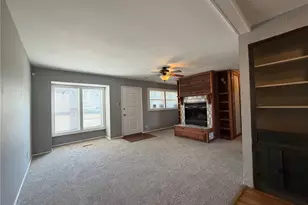 10339 Ross Cir, Saint Louis, MO 63137 - Photo 5