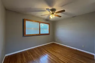 10339 Ross Cir, Saint Louis, MO 63137 - Photo 11