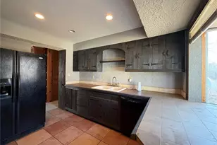 10339 Ross Cir, Saint Louis, MO 63137 - Photo 7