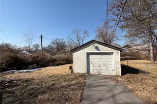 10339 Ross Cir, Saint Louis, MO 63137 - Photo 25