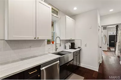 1721 Carroll Street, Saint Louis, MO 63104 - Photo 11