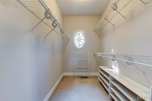 8822 Lynn Ln, Saint Louis, MO 63127 - Photo 37