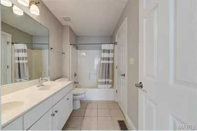 8822 Lynn Lane, Saint Louis, MO 63127 - Photo 53