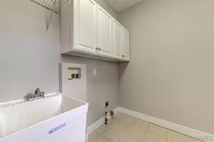 8822 Lynn Ln, Saint Louis, MO 63127 - Photo 27