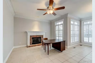 8822 Lynn Lane, Saint Louis, MO 63127 - Photo 11