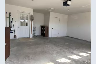 403 Ahr Strom Drive, Robertsville, MO 65066 - Photo 39