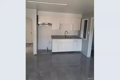 6006 Cascade Drive, Saint Louis, MO 63134 - Photo 7