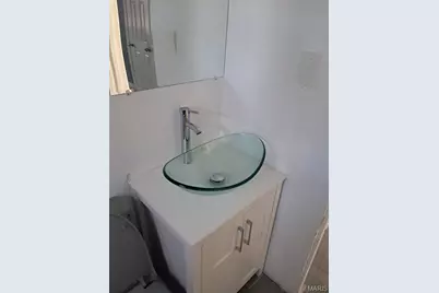 6006 Cascade Drive, Saint Louis, MO 63134 - Photo 3