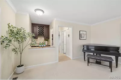 12856 Pointe Drive, Sunset Hills, MO 63127 - Photo 7