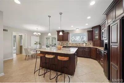 12856 Pointe Drive, Sunset Hills, MO 63127 - Photo 11