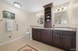 12856 Pointe Dr, Sunset Hills, MO 63127 - Photo 15