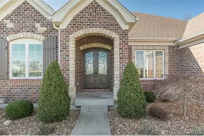 30 Meadowbrook Country Club Estate, Ballwin, MO 63011 - Photo 3