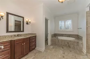 30 Meadowbrook Country Club Estate, Ballwin, MO 63011 - Photo 29