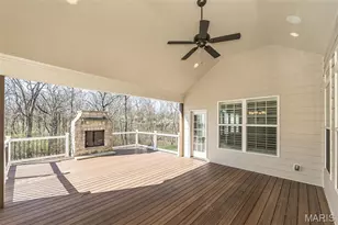 30 Meadowbrook Country Club Estate, Ballwin, MO 63011 - Photo 21