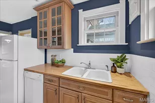 1026 Kirkham Ave, Glendale, MO 63122 - Photo 9