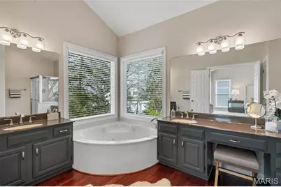 1201 Turnberry Ridge Court, Chesterfield, MO 63005 - Photo 35