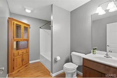 9933 Linn Avenue, Saint Louis, MO 63125 - Photo 23