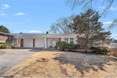 1244 Hobson Drive, Saint Louis, MO 63135 - Photo 1