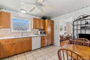 1244 Hobson Dr, Saint Louis, MO 63135 - Photo 23