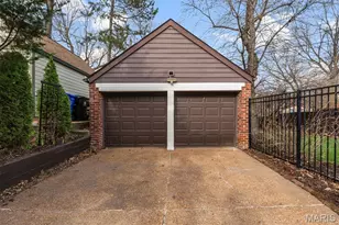 539 Donne Ave, University City, MO 63130 - Photo 29