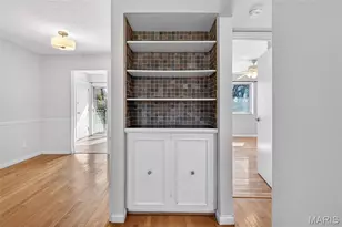 7908 Camelot Ln, Saint Louis, MO 63123 - Photo 7