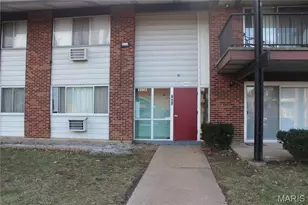 7450 Sieloff Dr, Hazelwood, MO 63042 - Photo 3