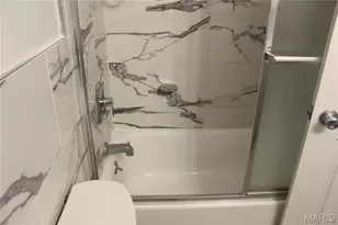 7450 Sieloff Dr, Hazelwood, MO 63042 - Photo 15