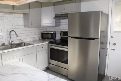 7450 Sieloff Drive #D, Hazelwood, MO 63042 - Photo 17