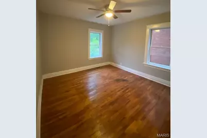 1012 Commodore Drive, Richmond Heights, MO 63117 - Photo 3