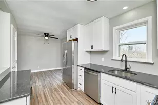 3523 E Four Ridge Rd, Imperial, MO 63052 - Photo 3