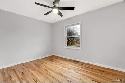 700 Dewayne Drive, Florissant, MO 63031 - Photo 15