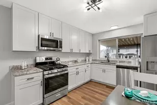 700 Dewayne Dr, Florissant, MO 63031 - Photo 7