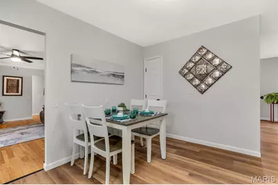 700 Dewayne Drive, Florissant, MO 63031 - Photo 9