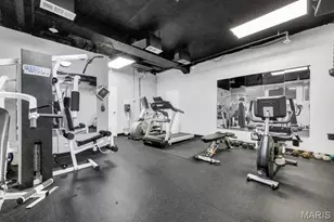 900 S Hanley Rd, Clayton, MO 63105 - Photo 37