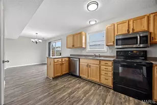 1027 Goss Ct, Wentzville, MO 63385 - Photo 17