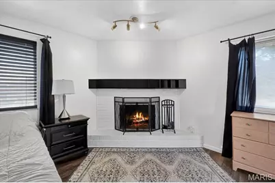 1072 Rainbow Drive, Saint Louis, MO 63125 - Photo 13