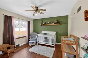 1072 Rainbow Dr, Saint Louis, MO 63125 - Photo 15