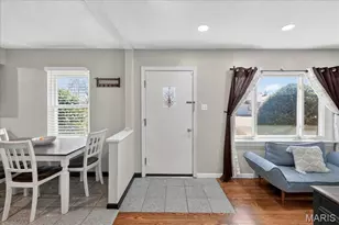 1072 Rainbow Dr, Saint Louis, MO 63125 - Photo 3