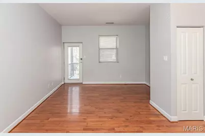 627 Clara Avenue #1B, Saint Louis, MO 63112 - Photo 5