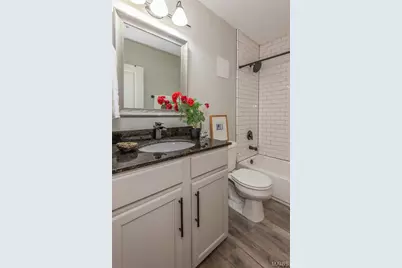 627 Clara Avenue #1B, Saint Louis, MO 63112 - Photo 21