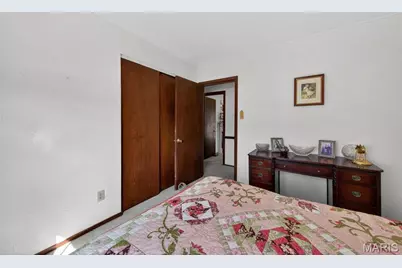 11923 Quality Lane, Maryland Heights, MO 63043 - Photo 9